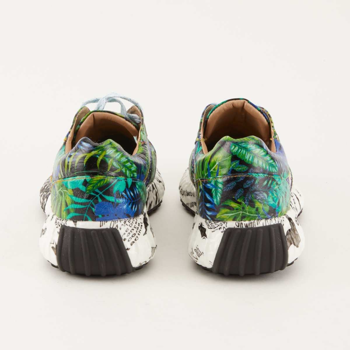 Spring Step Shoes L'artiste Zingy Sneaker Women's Leather Multicolor Sneakers by Spring Step Shoes – Don't Panic Shoes