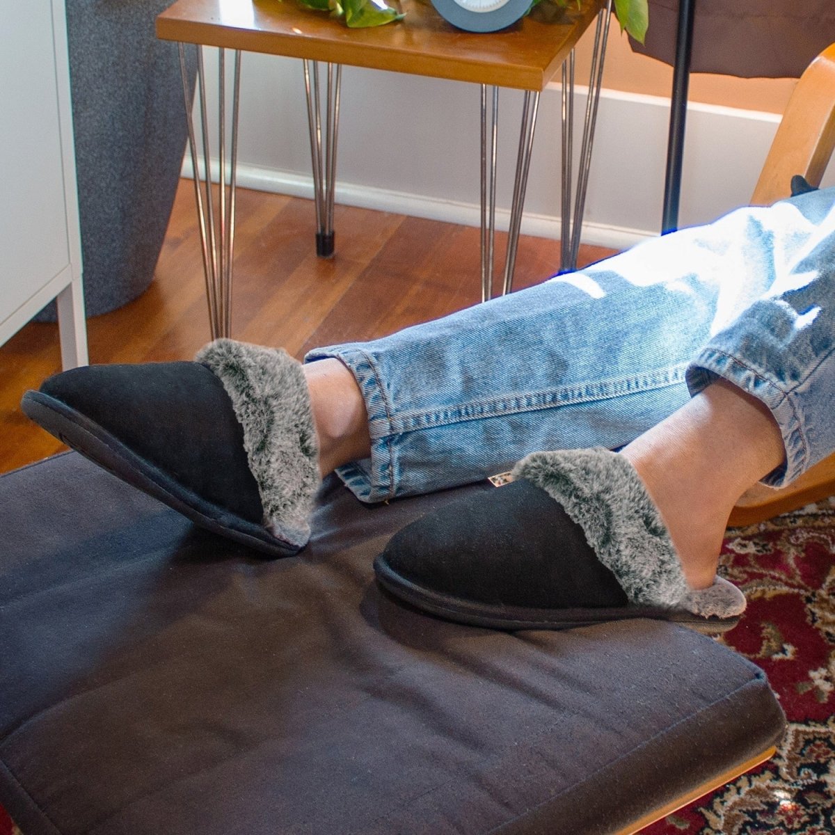 Staheekum Cordata Slipper Women’S Black Suede 91344241b Staheekum Women's Slippers by Staheekum Women's – Don't Panic Shoes