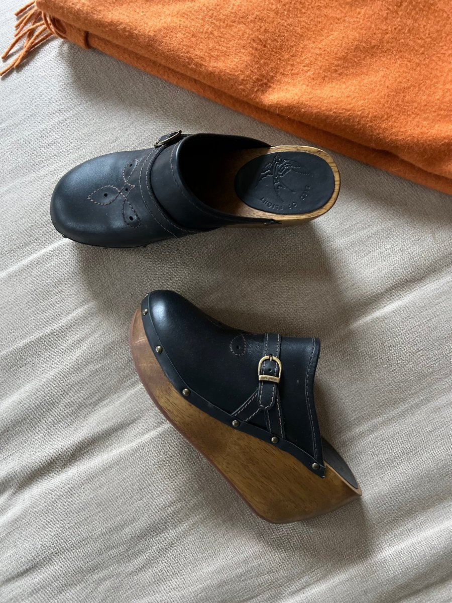 Stevie Clog Shoes by Bird Of Flight – Don't Panic Shoes