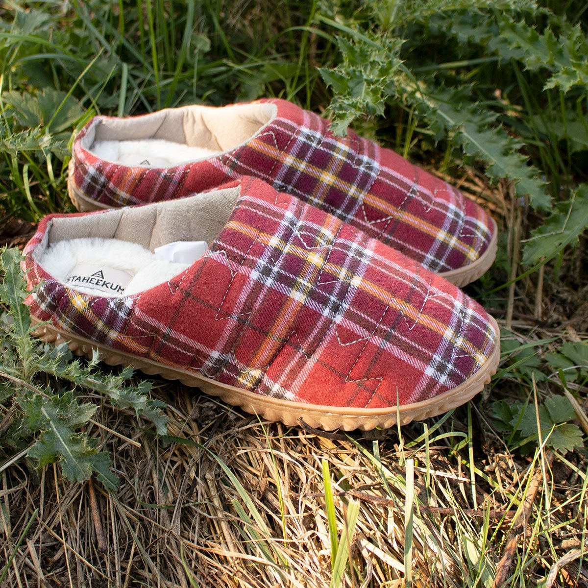 Summit And Go Women’S Flannel Ginger Indoor Outdoor Slipper Staheekum Women's Slippers by Staheekum Women's – Don't Panic Shoes