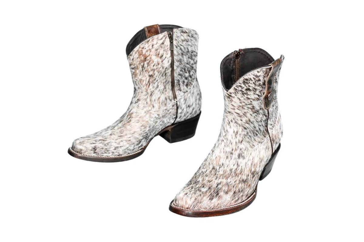 The Loretta Cowhide Boots - Rose Gold Metallic Limited Edition by Stiefeld Boots – Don't Panic Shoes