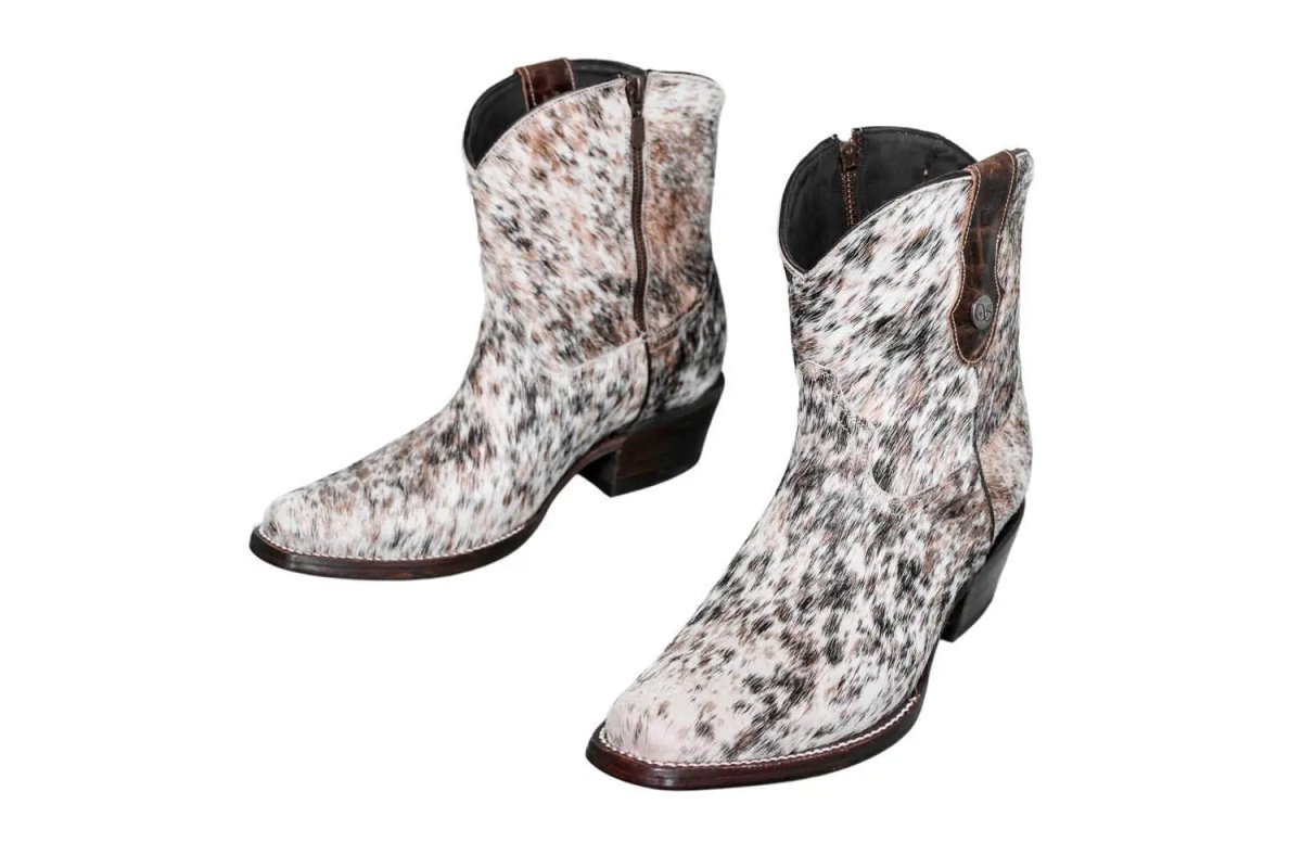 The Loretta Cowhide Boots - Rose Gold Metallic Limited Edition by Stiefeld Boots – Don't Panic Shoes