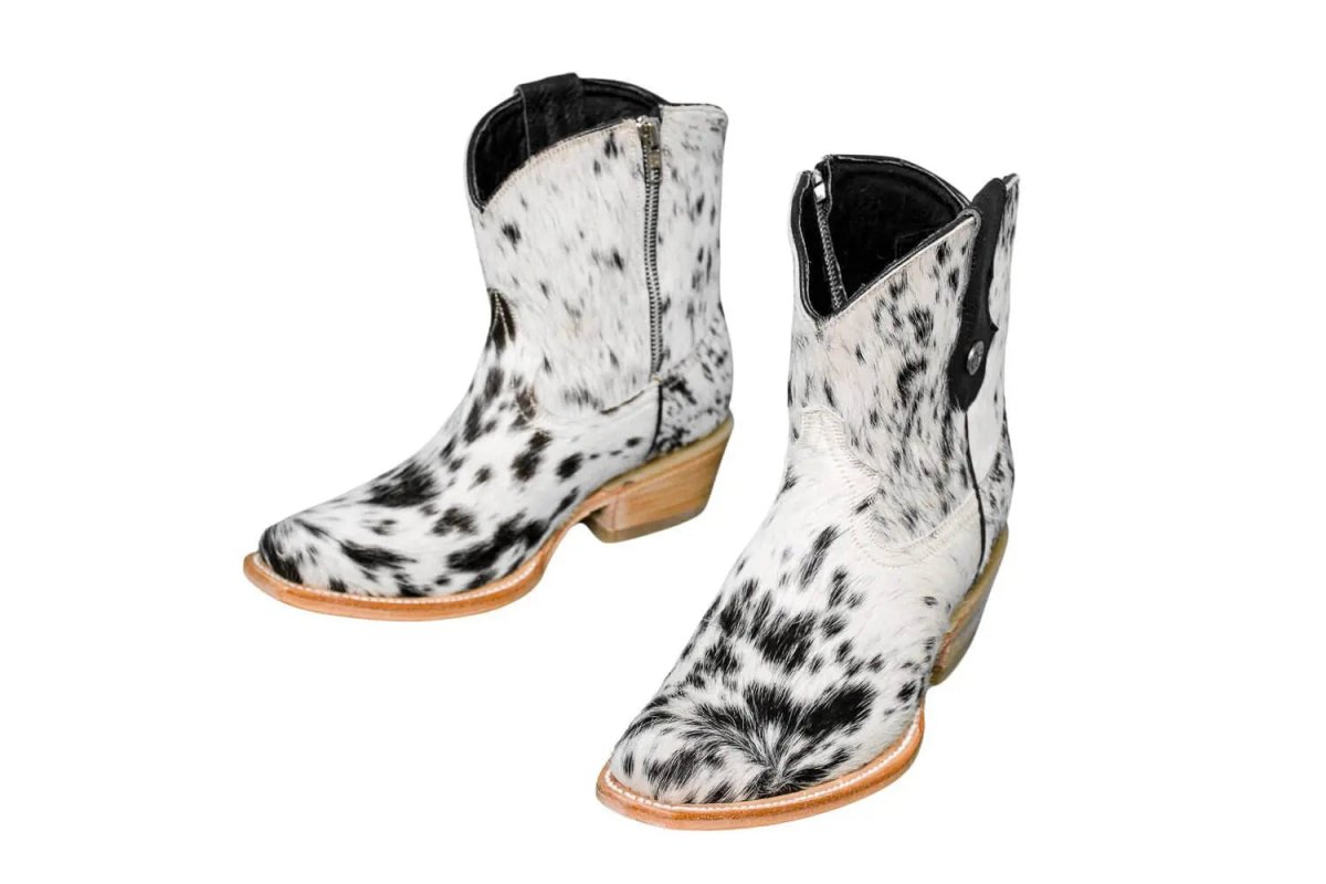 The Loretta Cowhide Boots - Size 6 Us by Stiefeld Boots – Don't Panic Shoes