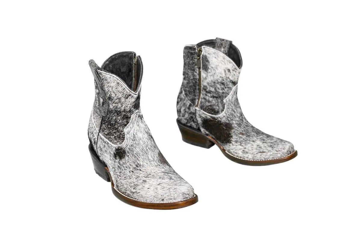The Loretta Cowhide Boots - Size 6.5 Us by Stiefeld Boots – Don't Panic Shoes