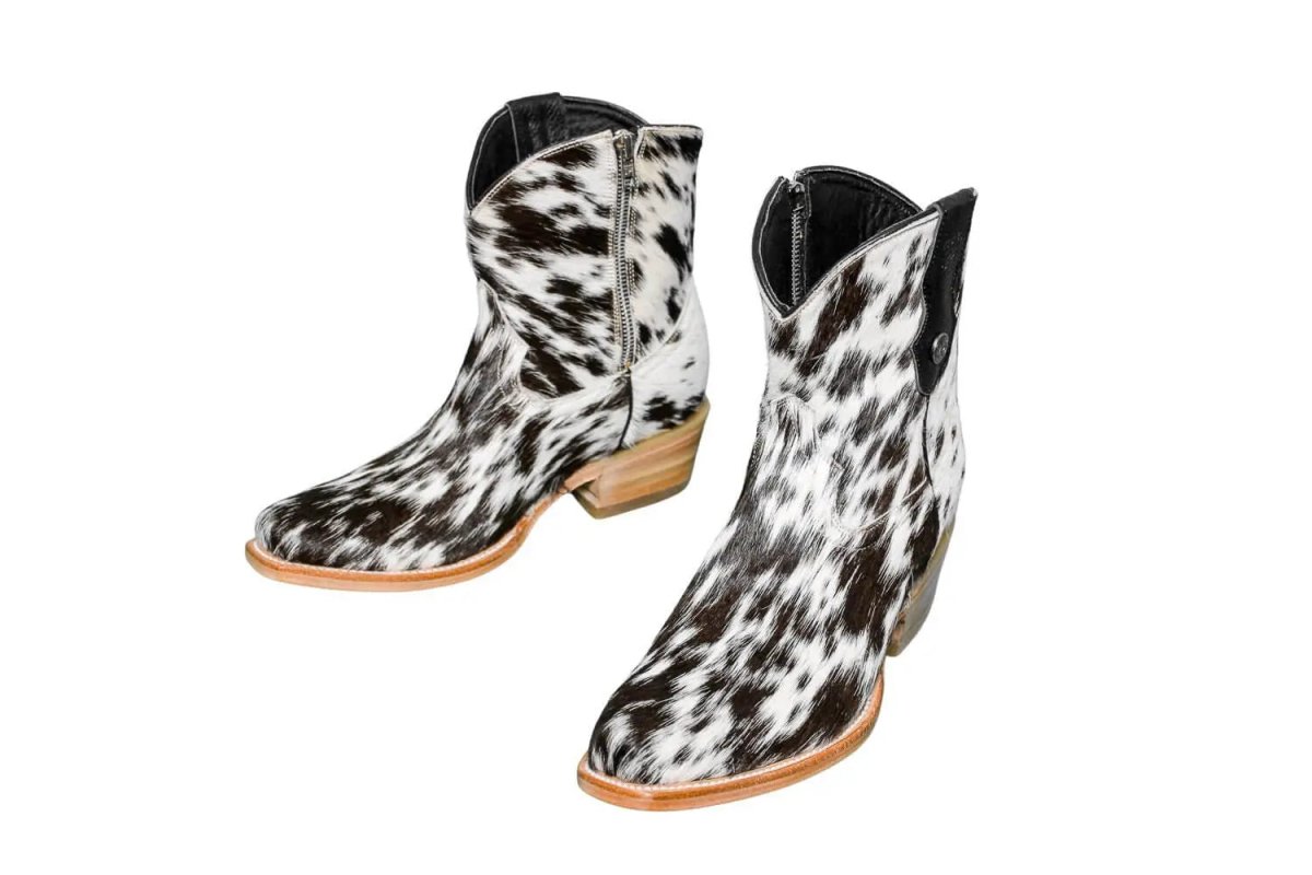 The Loretta Cowhide Boots - Size 7.5 Us by Stiefeld Boots – Don't Panic Shoes