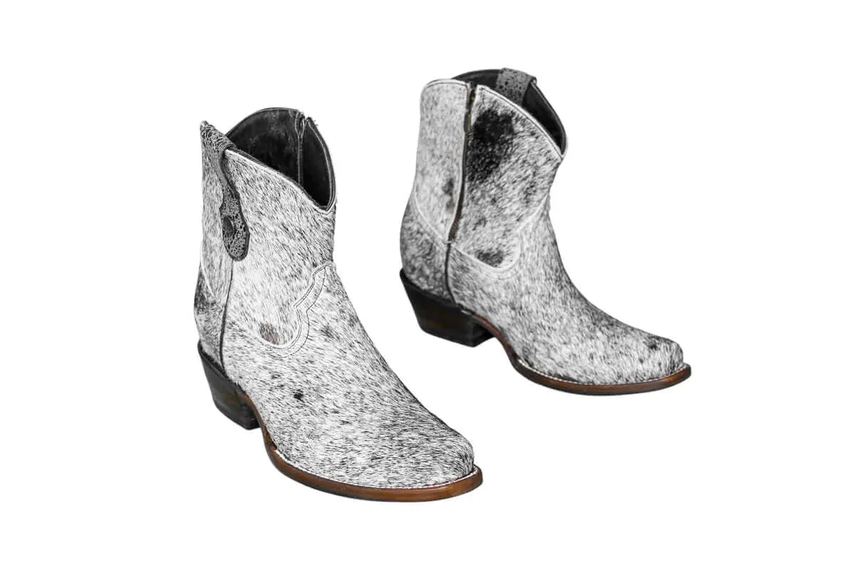 The Loretta Cowhide Boots - Size 8 Us by Stiefeld Boots – Don't Panic Shoes