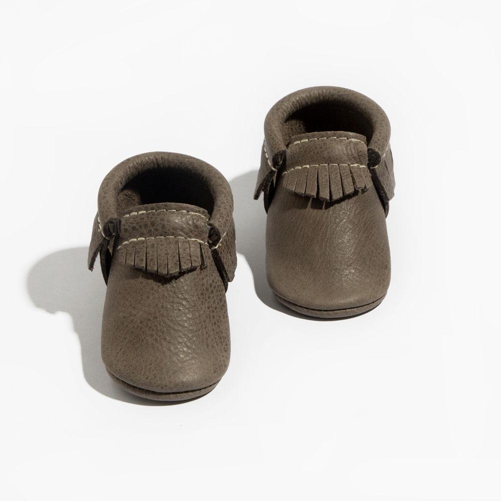 Timp Moccasin Moccasin Baby Shoe Moccasin by Freshly Picked – Don't Panic Shoes