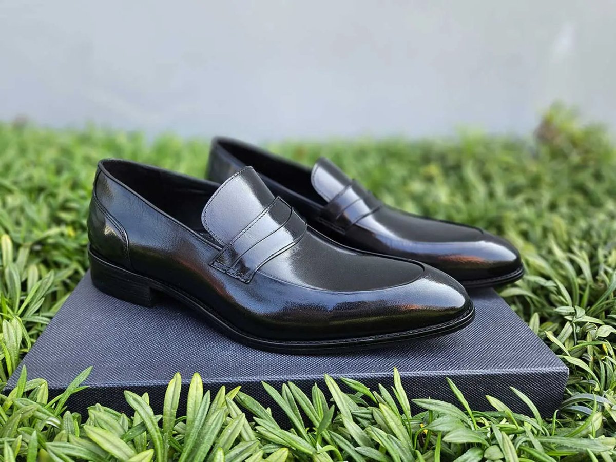 Unknown Brand Modern Classic Penny Loafer Calfskin Ks479 - 11 Shoes by Carrucci Shoes – Don't Panic Shoes
