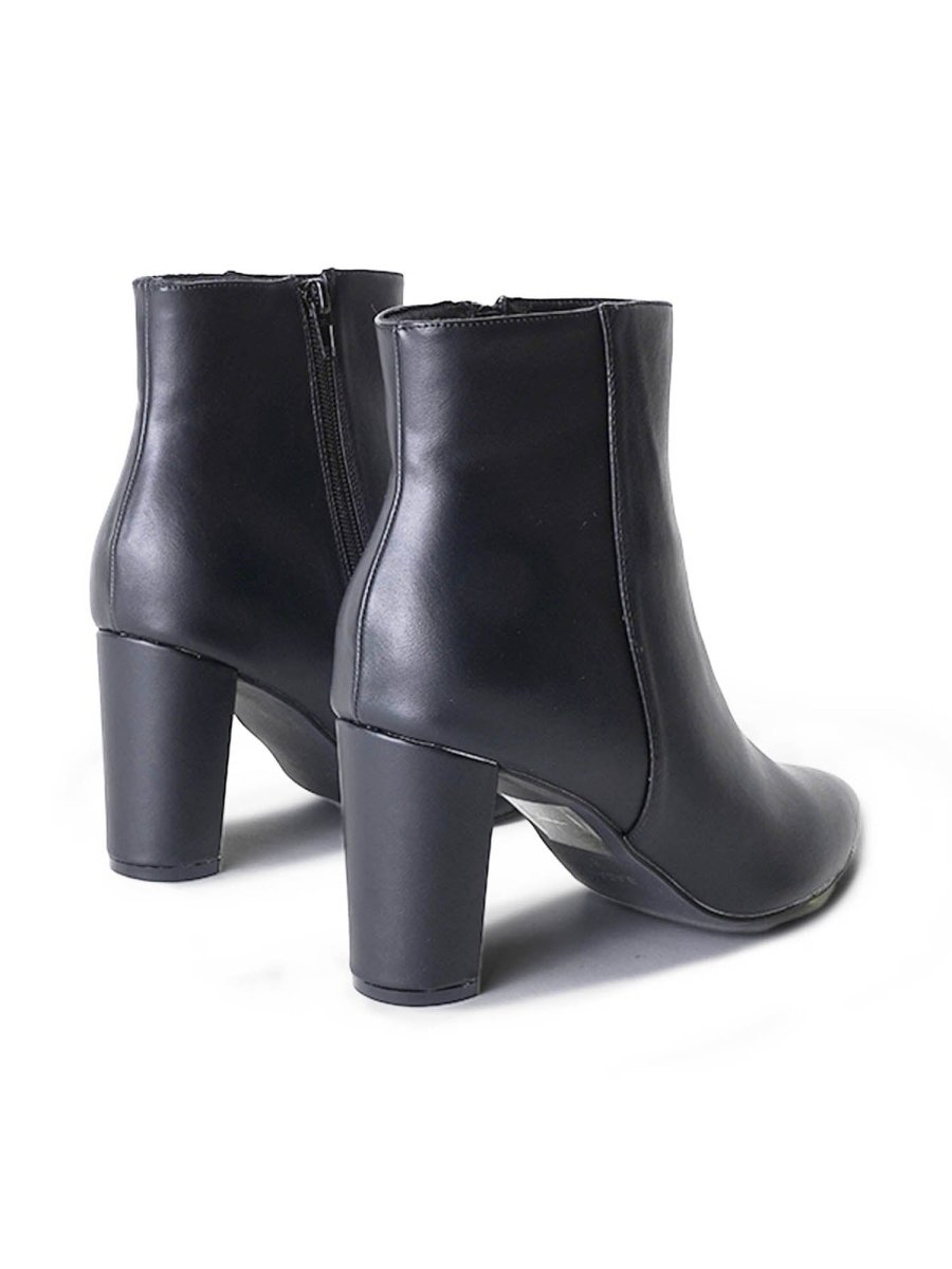 Wallice | Black Boots by J.Adams – Don't Panic Shoes