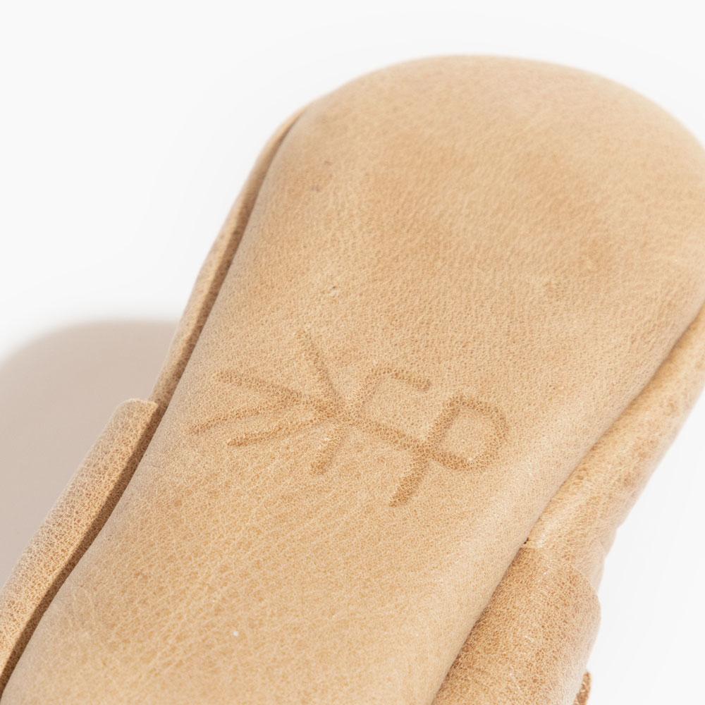 Weathered Brown Mary Jane Baby Shoe Mary Jane by Freshly Picked – Don't Panic Shoes