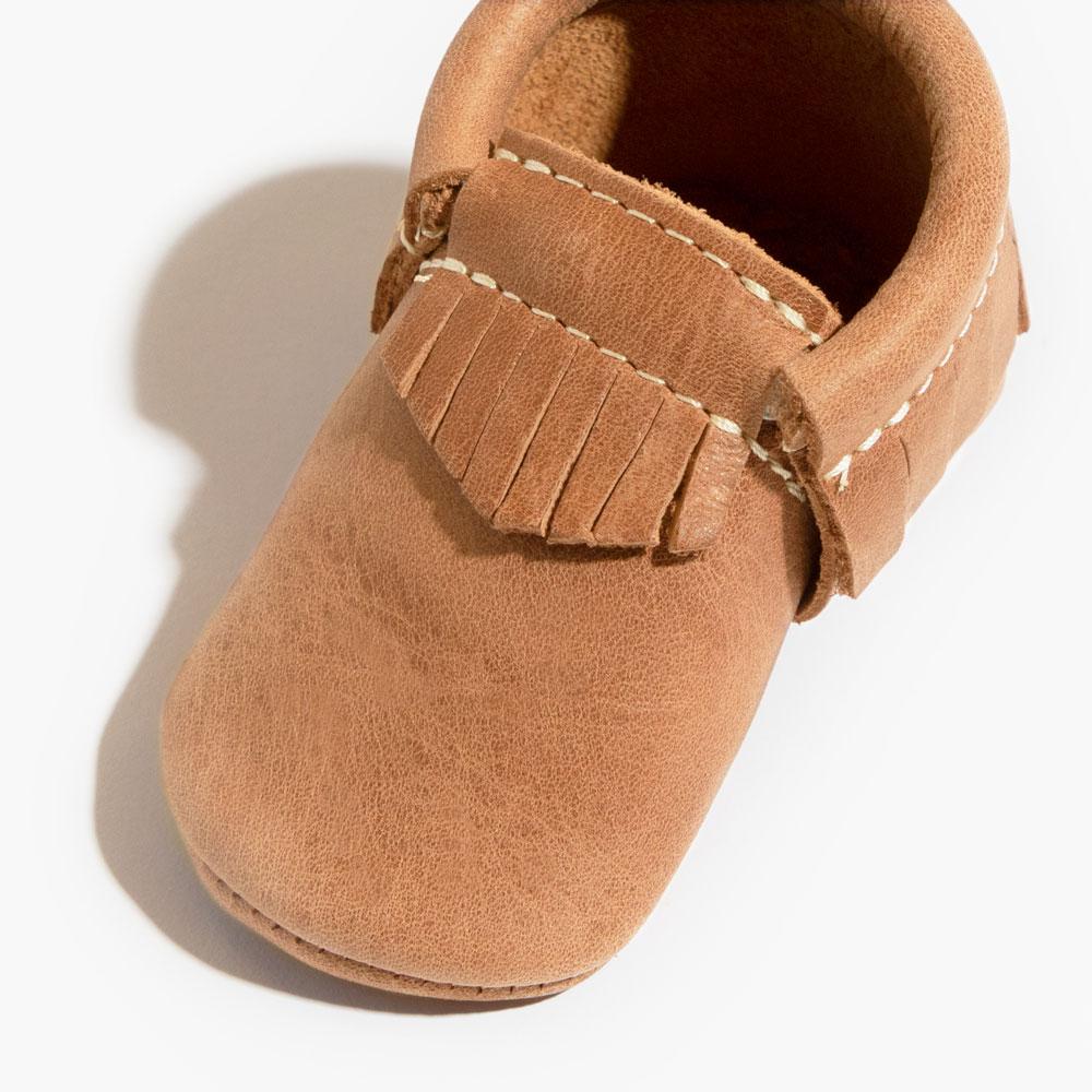 Zion Moccasin Baby Shoe Moccasin by Freshly Picked – Don't Panic Shoes
