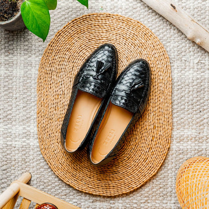 15 - 250 - Blk Riviera Basketweave Calfskin Tassel Loafer, Black Shop by Zelli Italia – Don't Panic Shoes