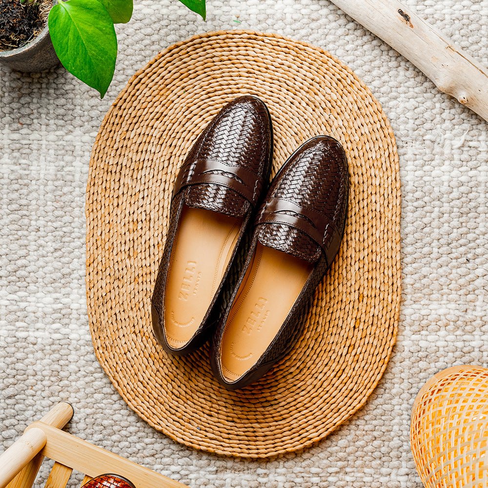 15 - 585 - Brn Nicola Italian Calfskin Basketweave, Dark Brown Shop by Zelli Italia – Don't Panic Shoes