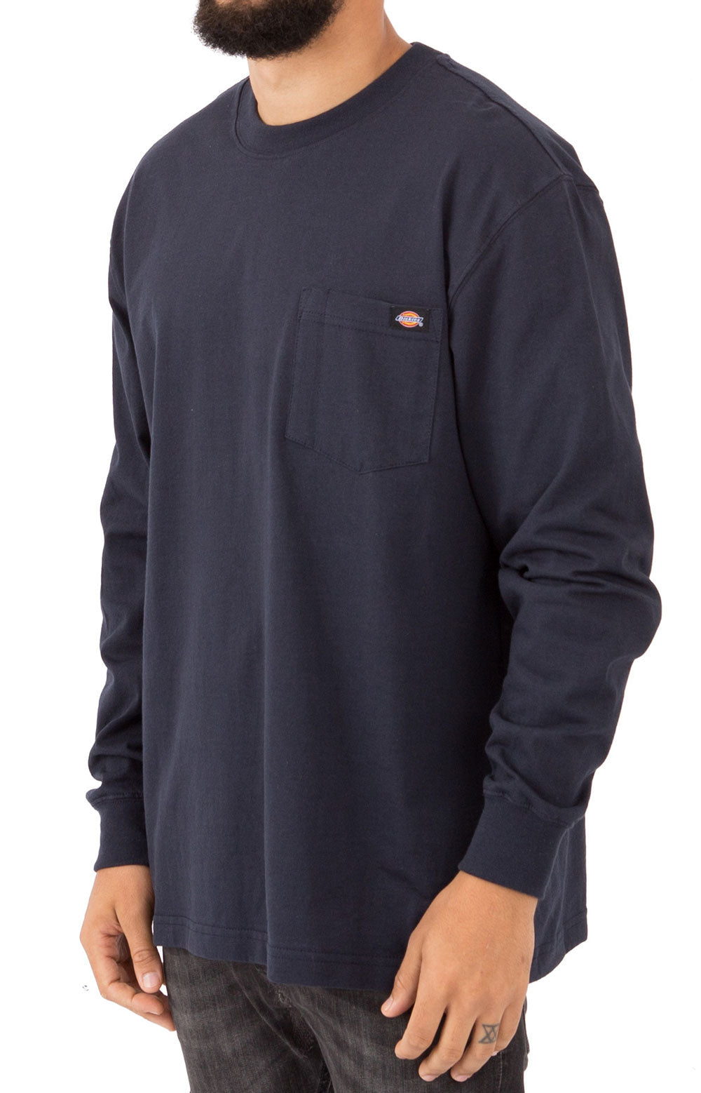  High-quality, durable and comfortable long sleeve heavyweight crew neck shirt