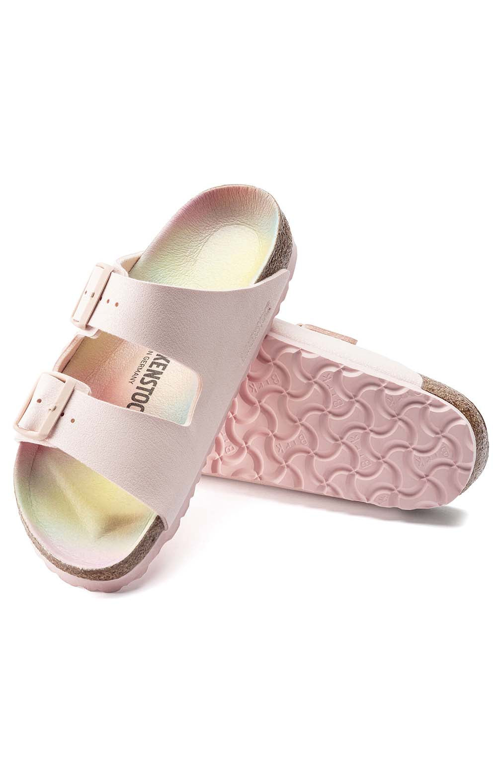 Light rose Arizona vegan sandals with adjustable straps and cushioned footbed