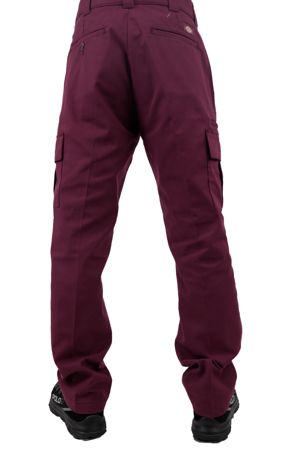 Durable and fashionable twill cargo pants featuring contrast stitching in wine
- 
-