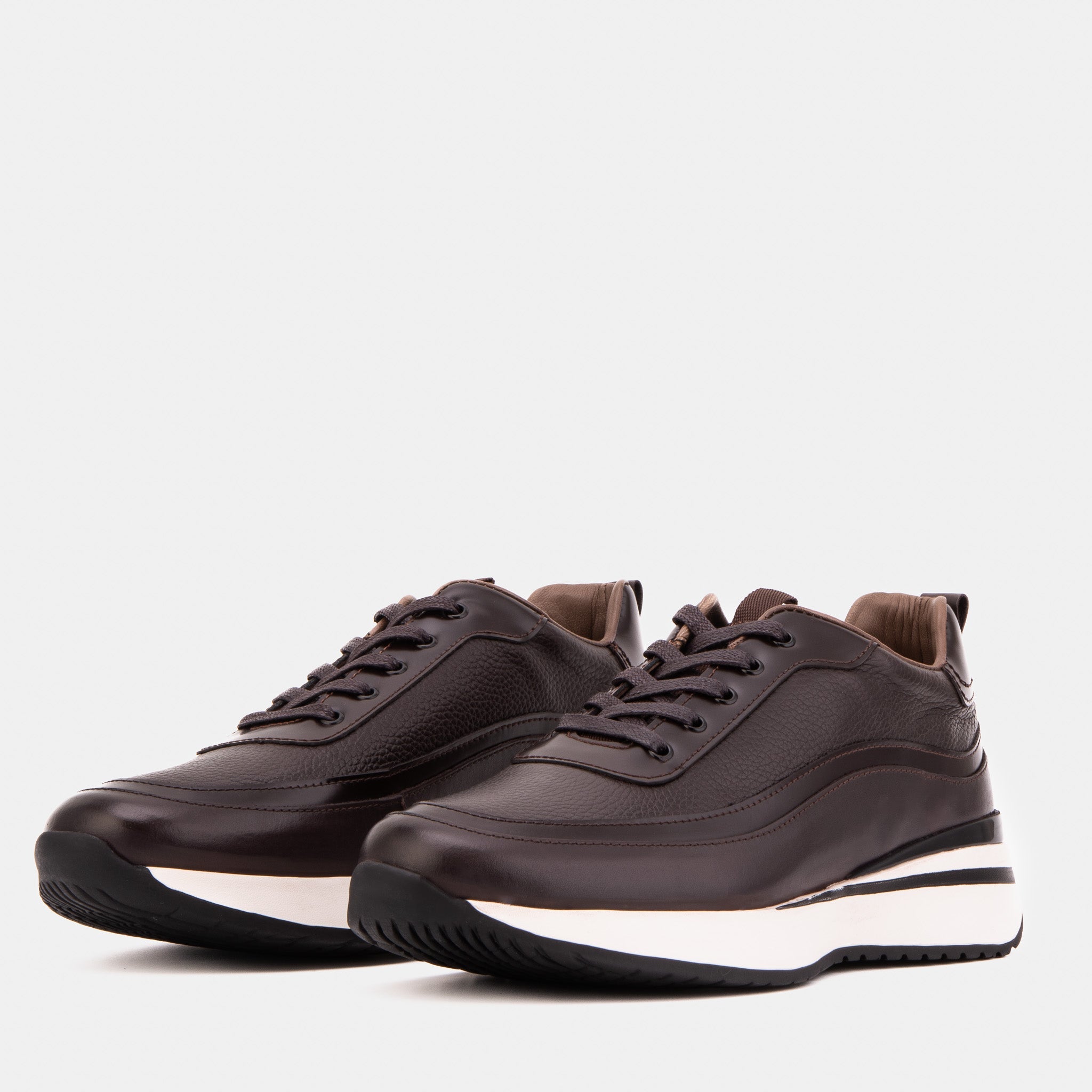 The Modena Brown Leather Men Sneaker