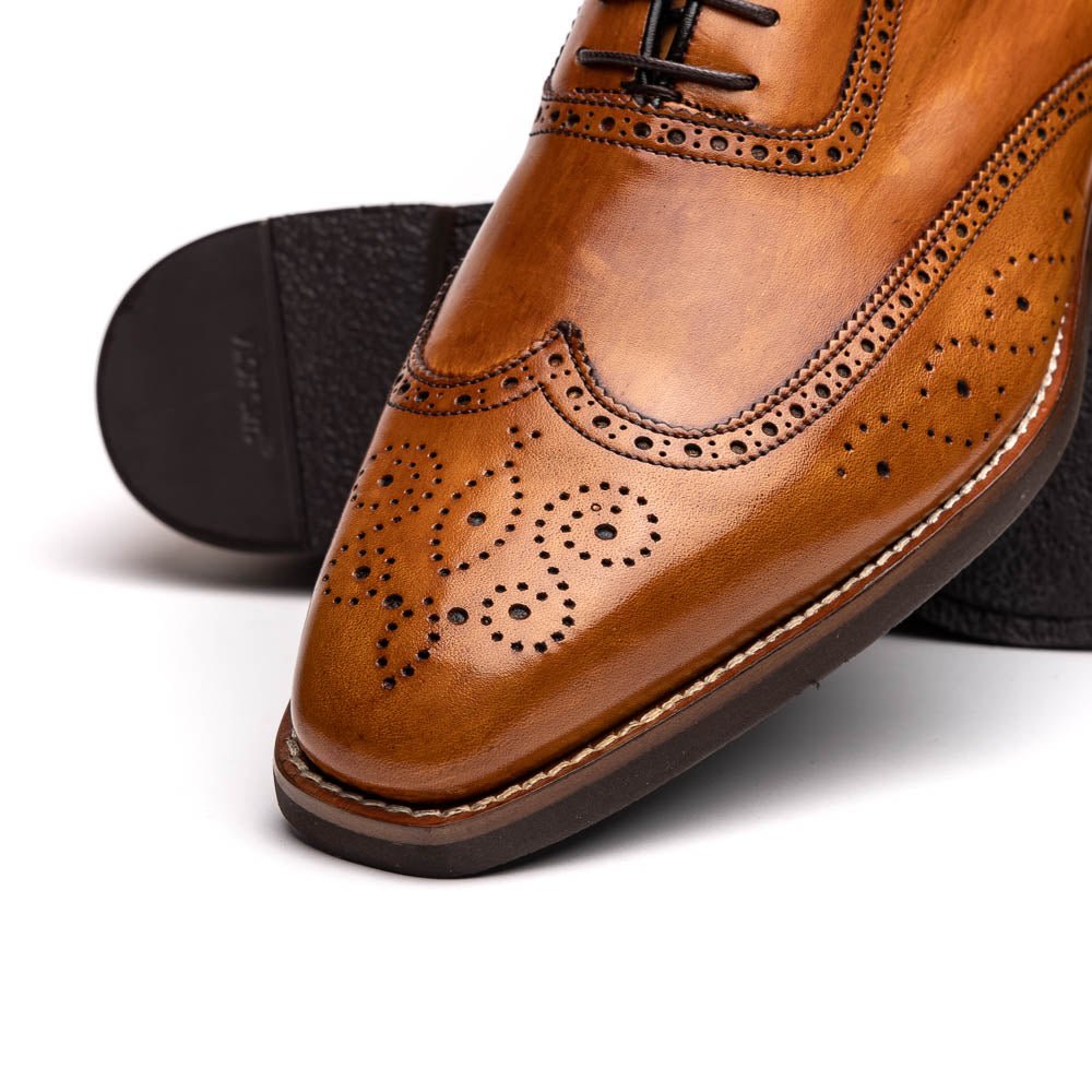 25 - 562 - Cml Stephano Wingtip Oxford Camel Shop by Zelli Italia – Don't Panic Shoes