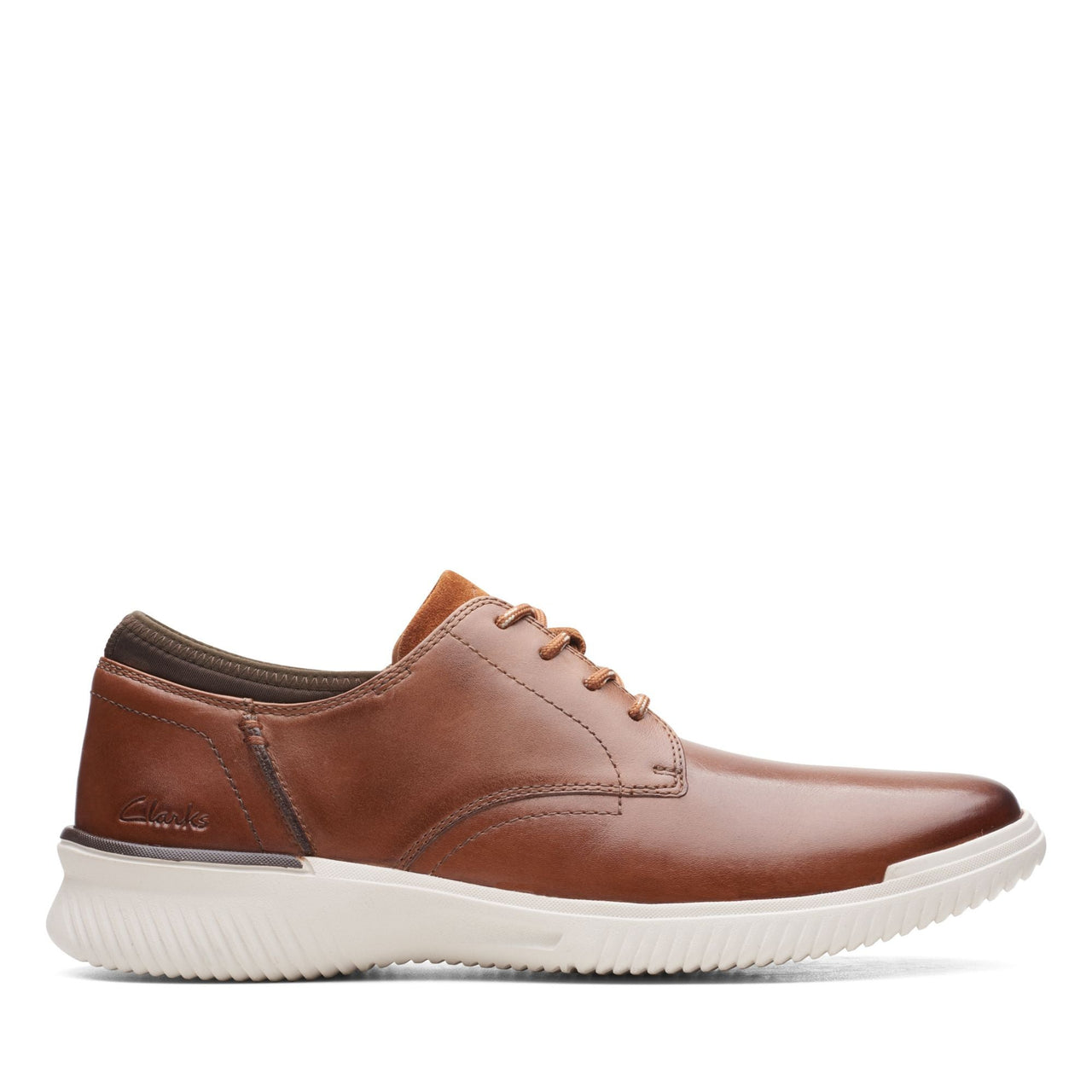 MENS CLARKS DONAWAY PLAIN OXFORD in brown leather, front view