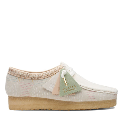 [26165918] Mens Clarks WALLABEE 'OFF WHITE HAIRY 6'