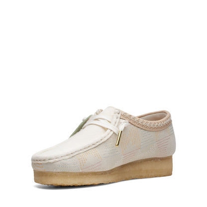 [26165918] Mens Clarks WALLABEE 'OFF WHITE HAIRY 6'