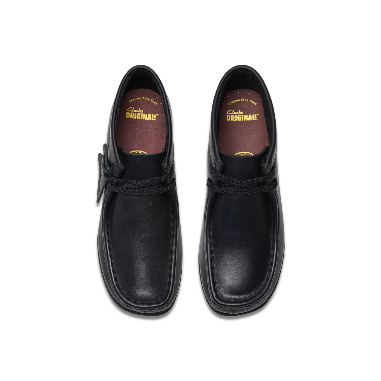 KIDS CLARKS WALLABEEBOOTO in dark brown leather, a stylish and comfortable choice for kids