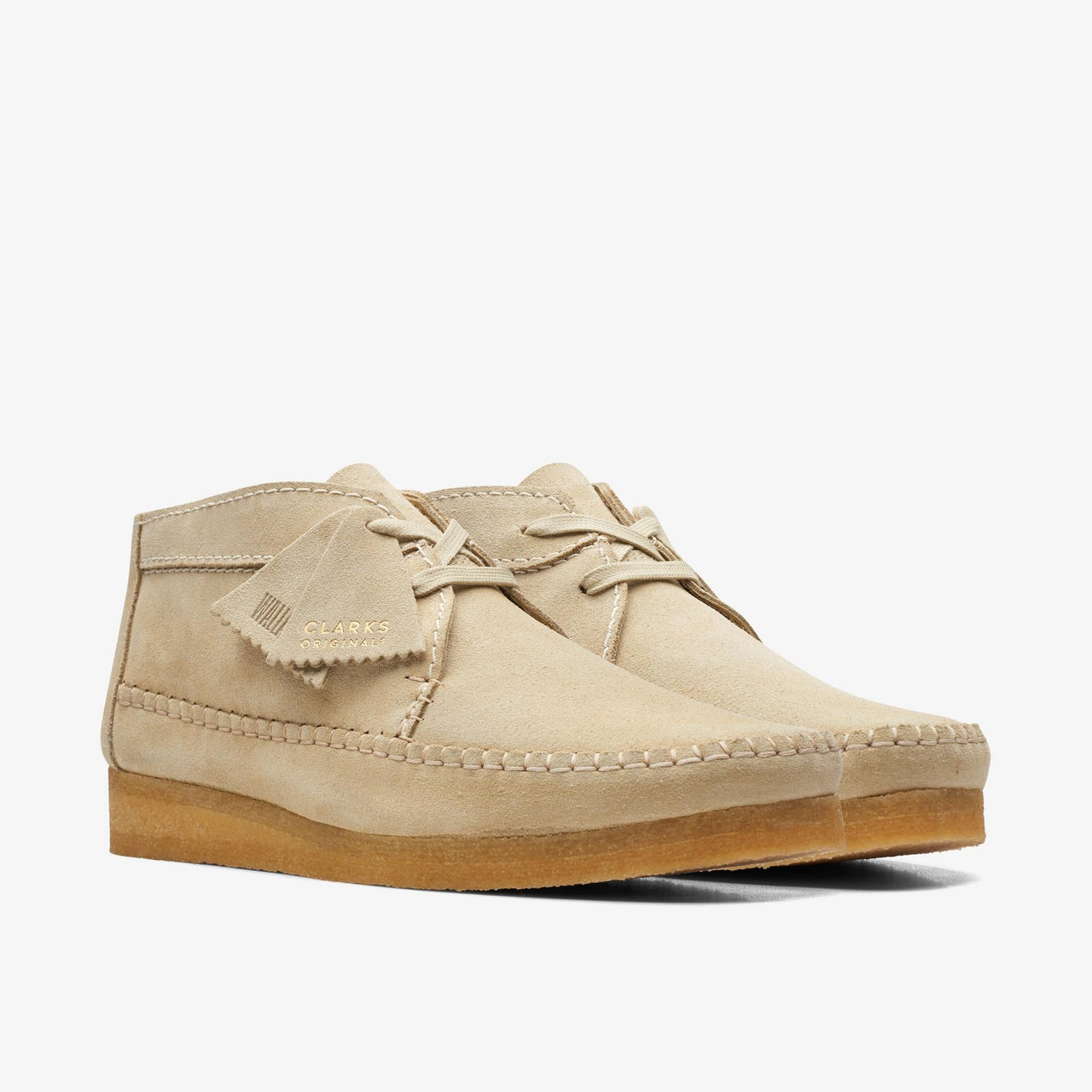  Side profile of the men's Clarks Weaver boot in maple suede 