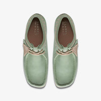 Thumbnail for Trendy Mens Clarks Wallabee in Green with Exquisite Embroidery Patterns