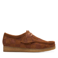 Thumbnail for [26173636] MENS CLARKS WALLABEE in classic brown suede, front view