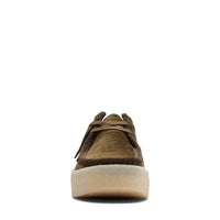 Thumbnail for Side view of MENS CLARKS WALLABEE shoes highlighting the classic moccasin construction