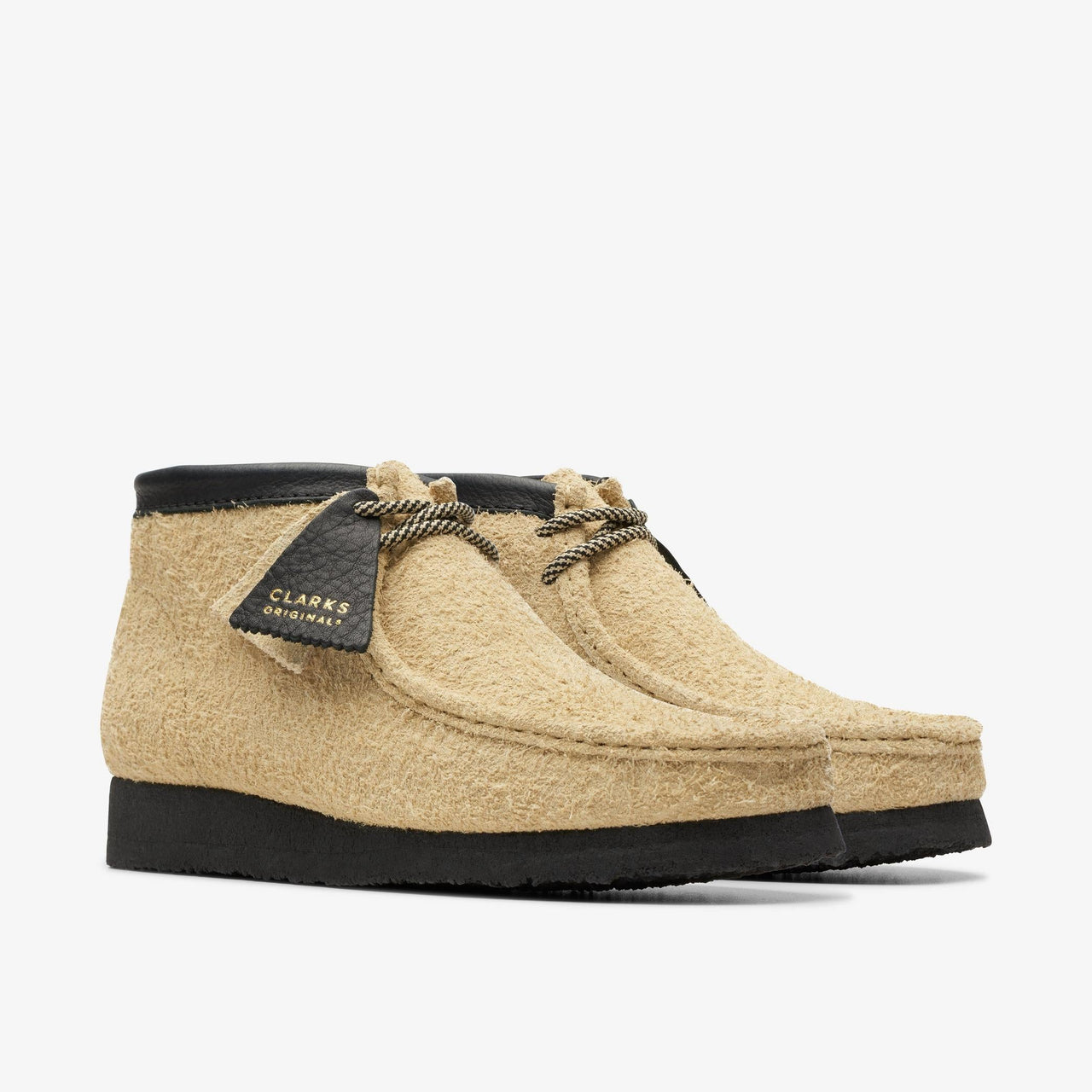 Maple and black color scheme with classic moccasin toe design