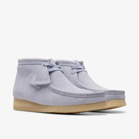 Thumbnail for A close-up image of the Mens Clarks Wallabee Boot in Cloud Grey Suede, showcasing the classic moccasin toe and comfortable crepe sole