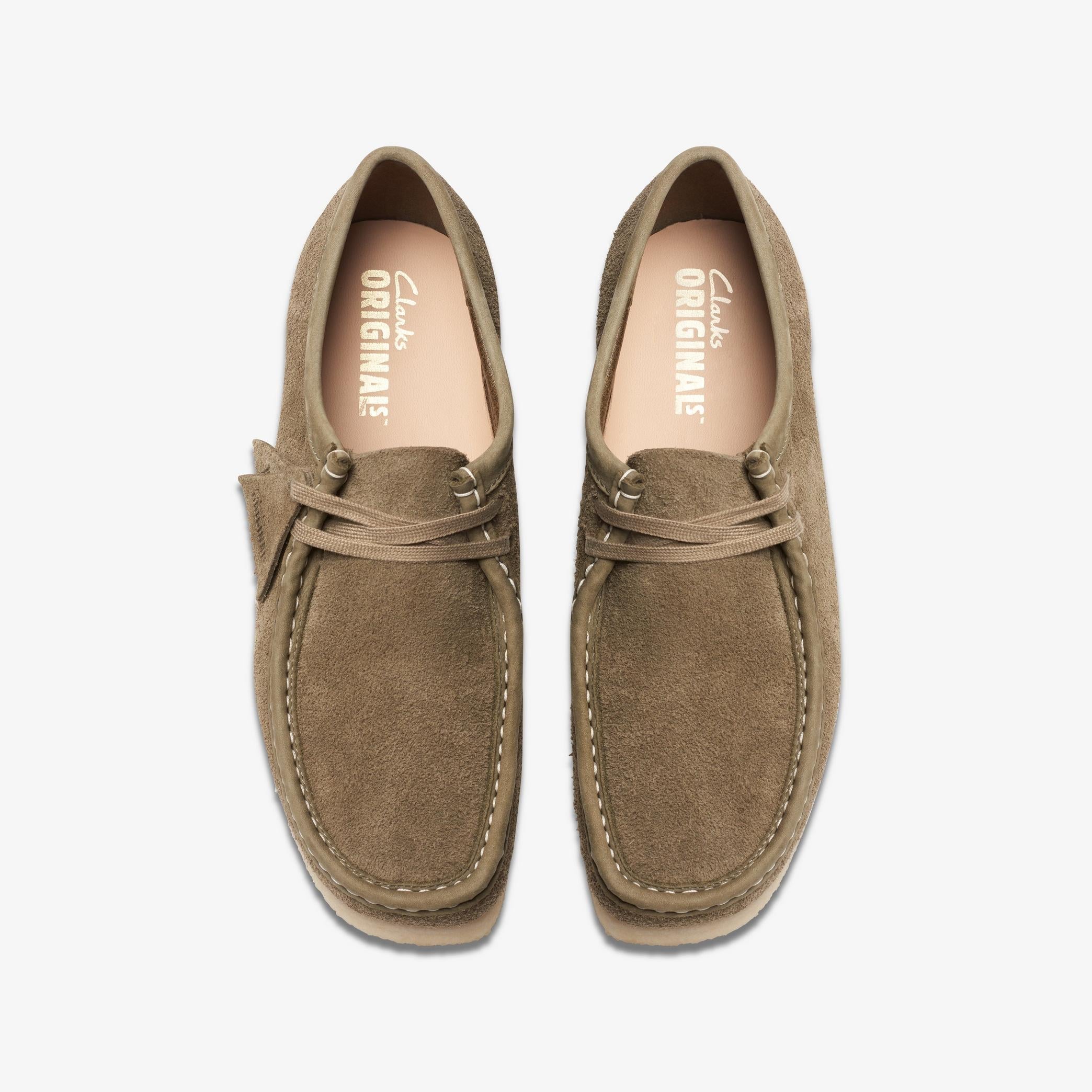 [26175710] Mens CLARKS WALLABEE - PALE KHAKI SUEDE