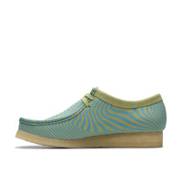 Thumbnail for Close-up of the stitching detail on the [26176528] MENS CLARKS WALLABEE shoe