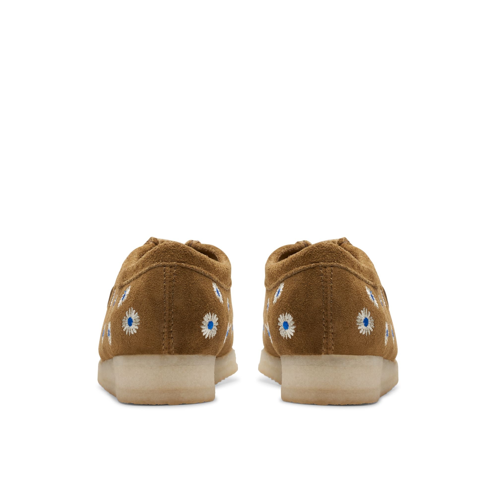 [26176529] WOMENS CLARKS WALLABEE DARK OLIVE EMB