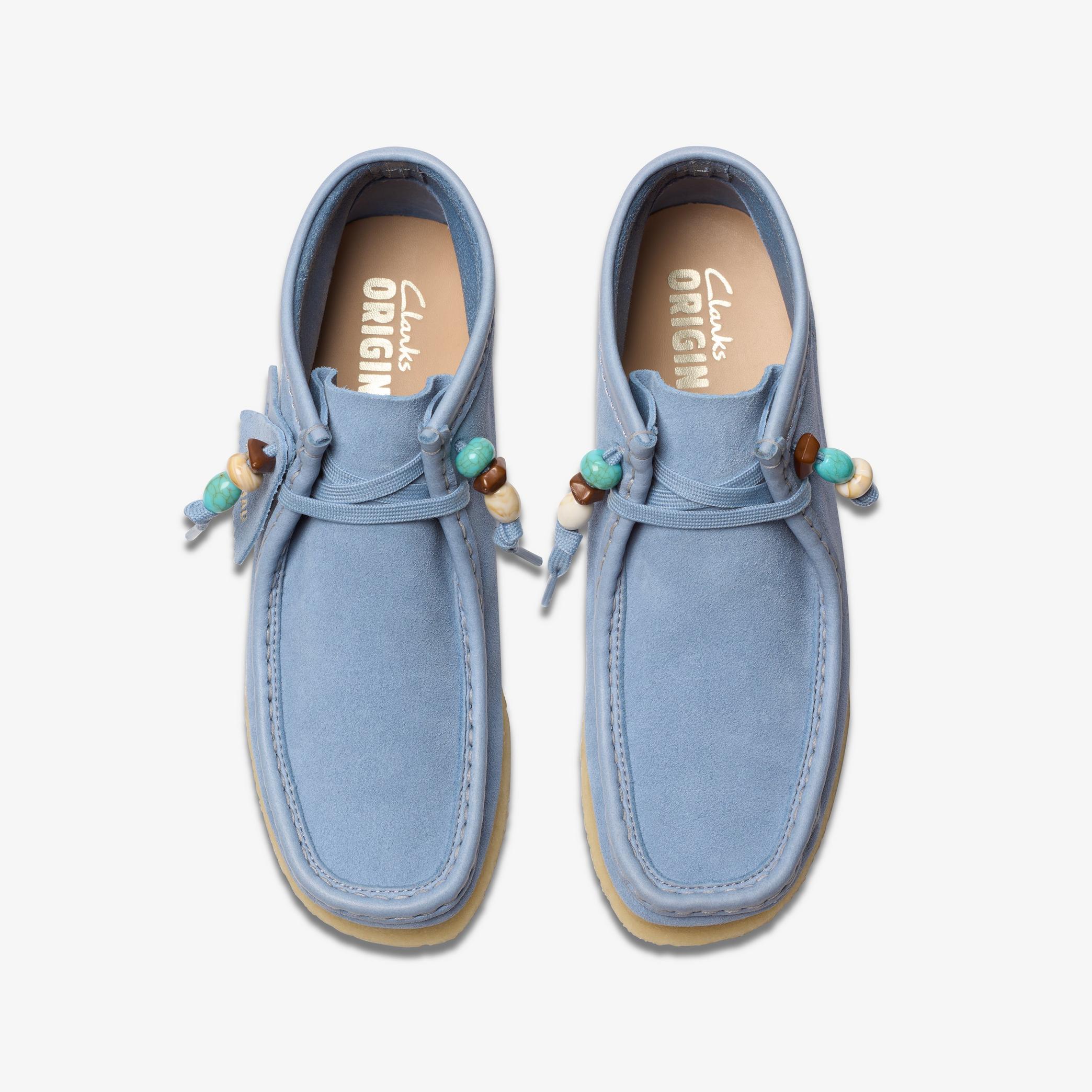 [26180162] WOMENS CLARKS WALLABEE BOOT.