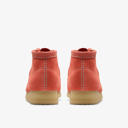 [26181112] WOMENS CLARKS WALLABEE BOOT.