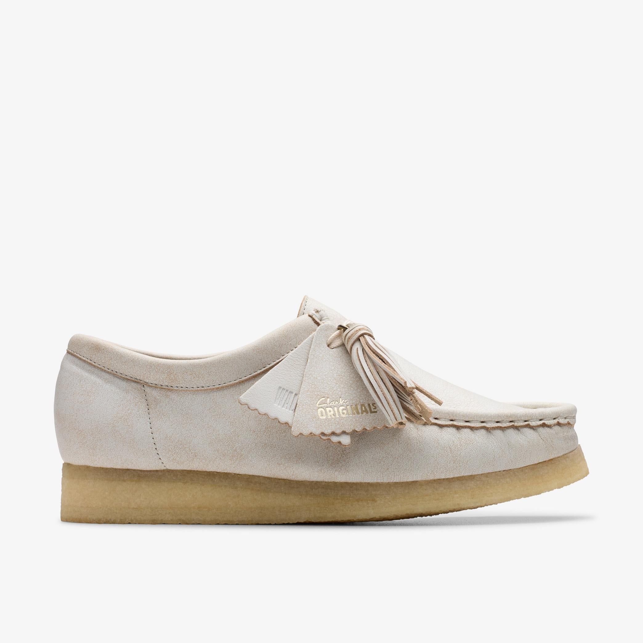 [26181115] WOMENS CLARKS WALLABEE.