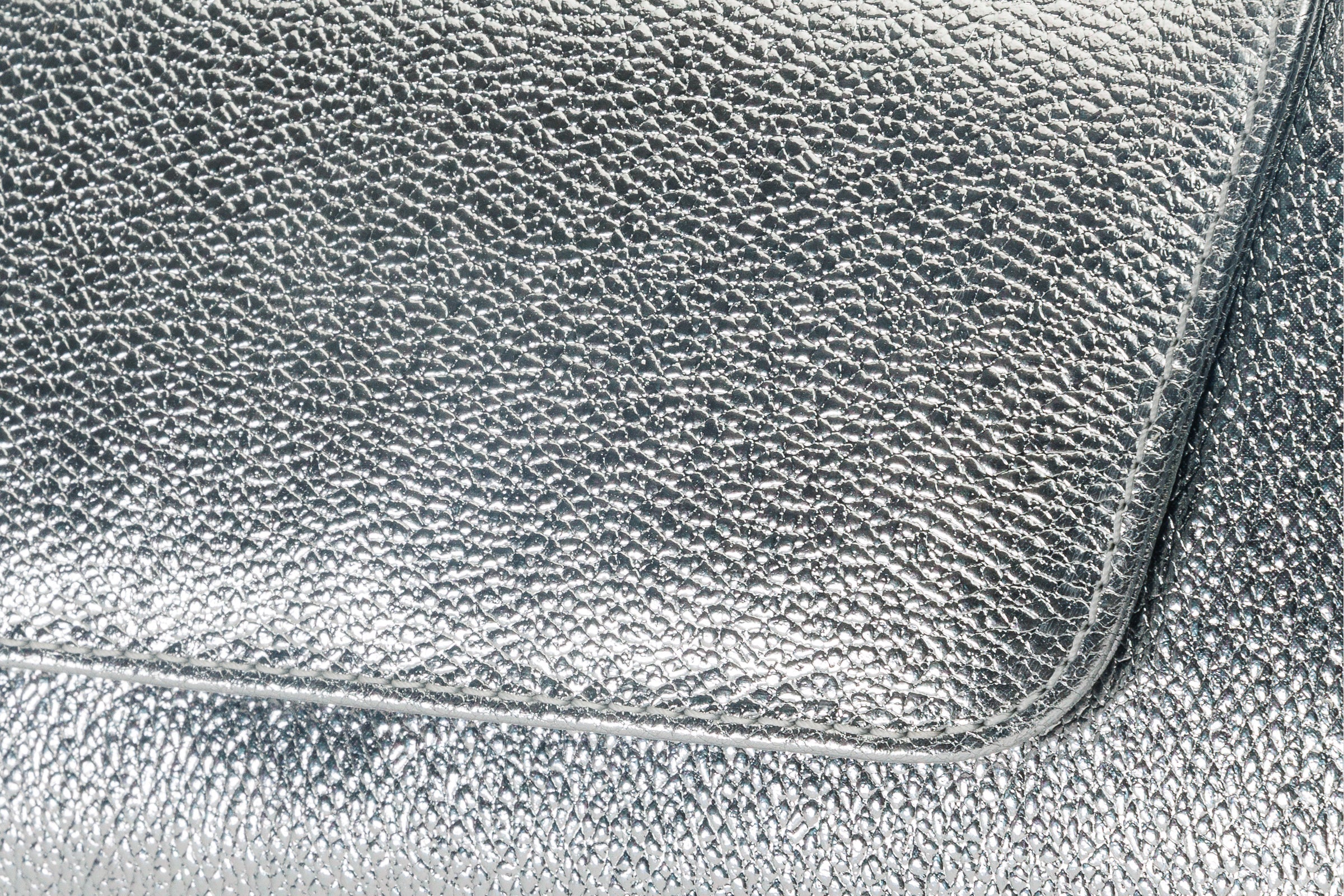 Vinci Leather Shoes The Ege Silver Leather Clutch