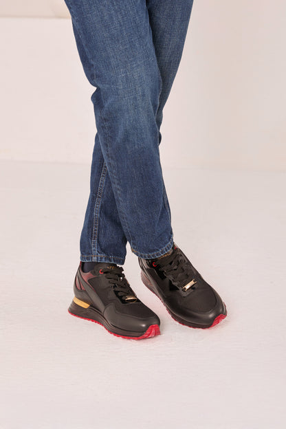 The Rialto Black & Red Patent Leather Men Sneaker