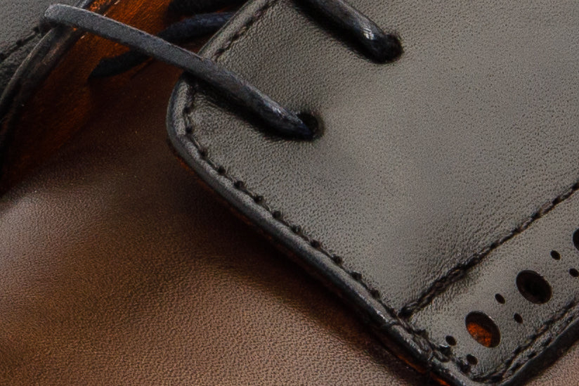 The Neiva Navy/Brown Wingtip Semi Brogue Derby Men  Shoe