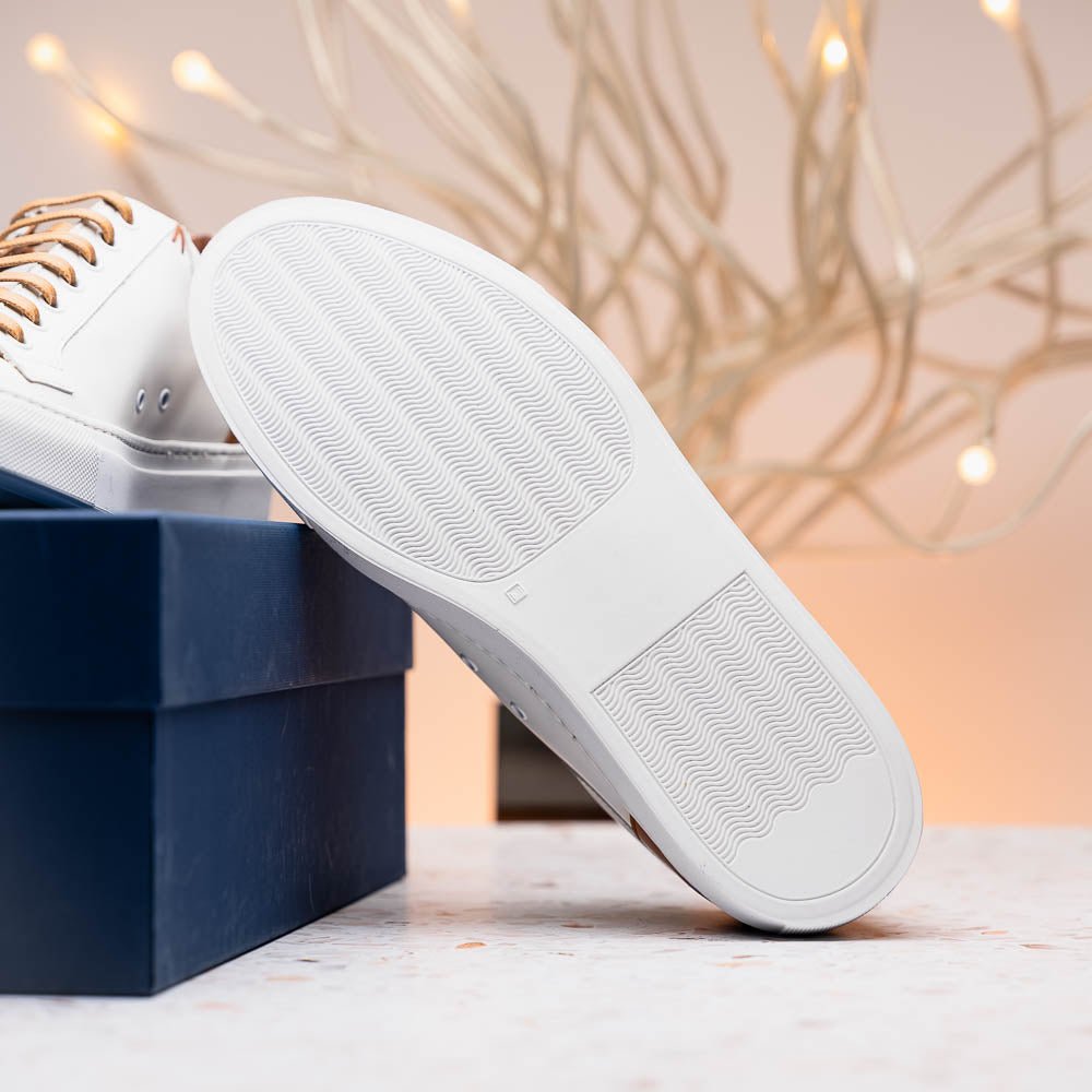 65 - 229 - Wht Diaz Rubberized Calfskin Sneaker White Sale by Zelli Italia – Don't Panic Shoes