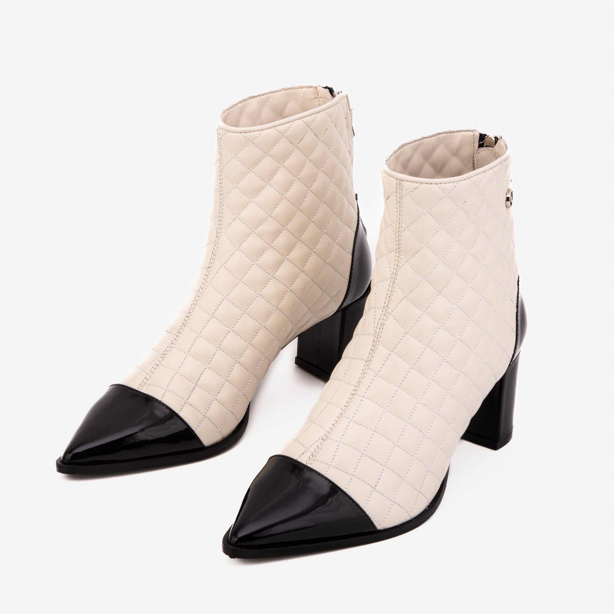 Vinci Leather Shoes The Celeste Cream & Black Quilted Leather Women’s Boot