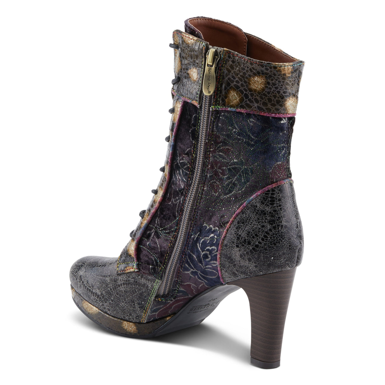 Charming L'ARTISTE ABRA BOOTS in light pink with whimsical floral motif