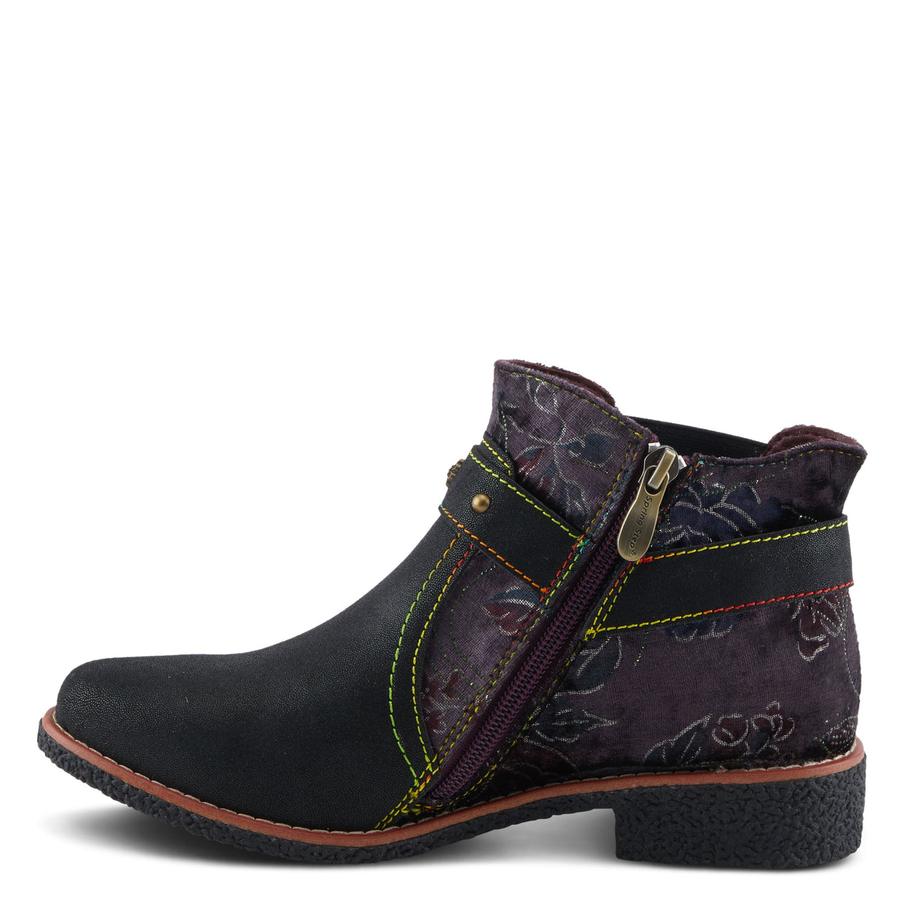 L'ARTISTE AIRIES BOOTS in brown leather with intricate floral design