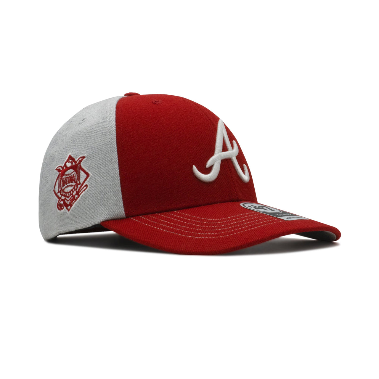 Close-up of adjustable strap on the back of Mens 47 Brand Atlanta Braves MVP Strapback