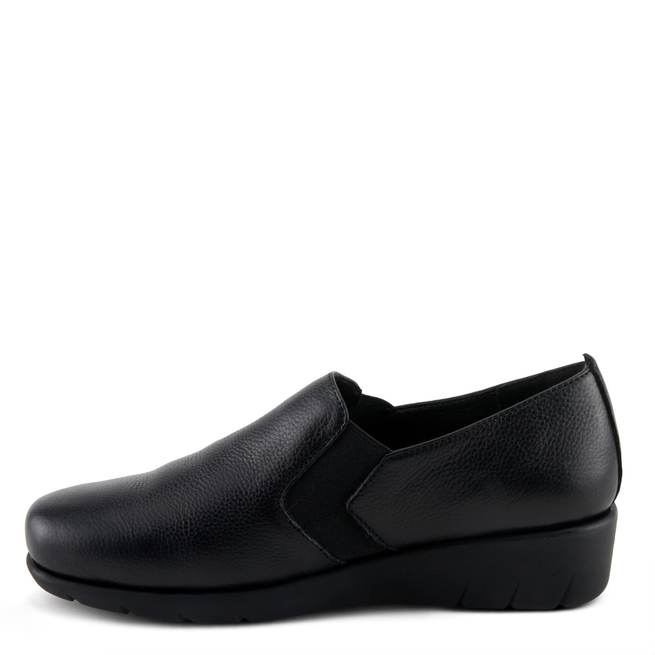 ###
Spring Step Arete Shoes in classic black and white design for men