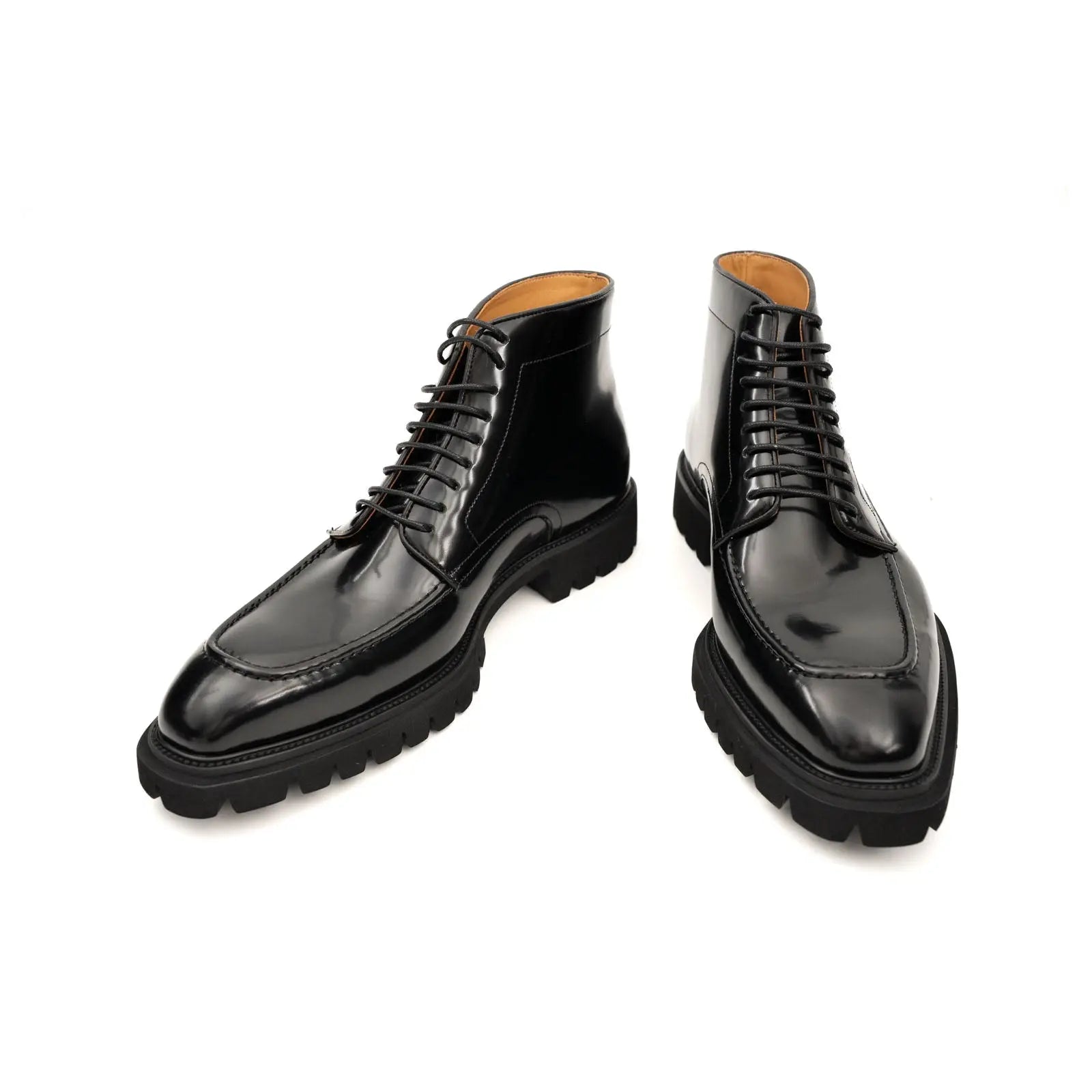 Divinch Black Patent Calfskin Lace Up Lug Sole Boot