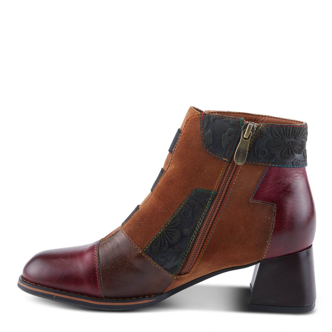 Elegant L'ARTISTE COPINE BOOTS with luxurious leather lining and cushioned insole