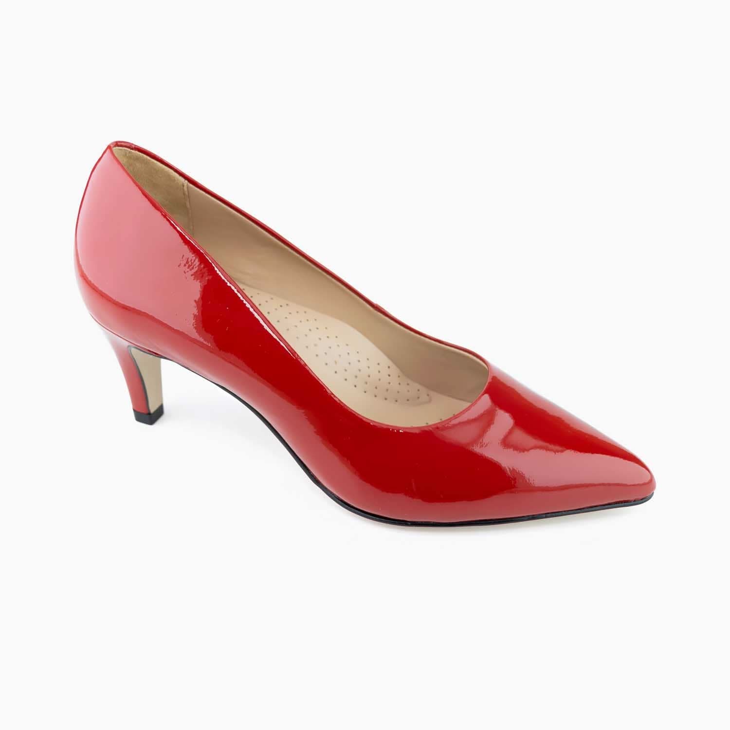 Cortland St Pump, Women